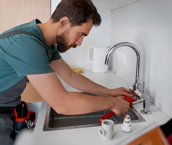 Professional Sink Installation Specialist in Holtsville, NY: Schedule Professional Sink Setup Services with Us