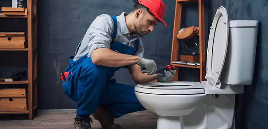 Commode Repair in Holtsville, NY