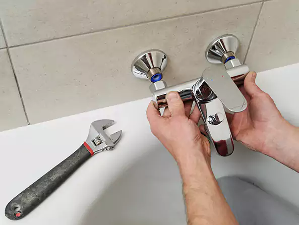 Why Choose Holtsville Plumbing for Bathtub Faucet Replacement in Holtsville, NY?